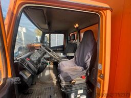 MERCEDES-BENZ 816 D VARIO Koffer *Ahk*