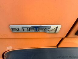 MERCEDES-BENZ 816 D VARIO Koffer *Ahk*