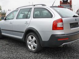 SKODA Octavia Combi Scout 4X4