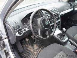 SKODA Octavia Combi Scout 4X4