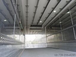 Renault D13 / 90 tho km !!! / Meat hooks