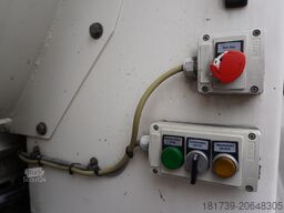 MAN TGS 26.360 / Holzmann Kitchen waste