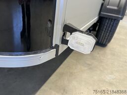 Cheval Liberte Debon C500 Roadster Seitentür Kofferanhänger