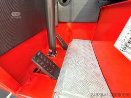 Combilift C8000 GAS TRIPLEX 8300 WIDE POSITIONER