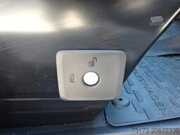 VOLKSWAGEN T6.1 Transporter 150PS DSG KR 4motion 2xSchTür