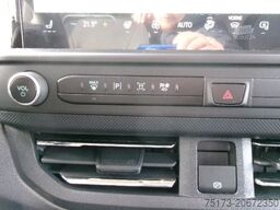 FORD Transit Custom 320L2 AT MultCab Limited AHK Kam