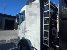 Volvo FH500 Tridem Hooklift Truck – Multilift hook