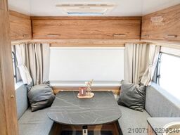 NIEWIADOW Wohnwagen Camping Caravan + Gasheizung 900kg zGG