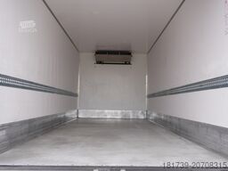Mercedes-Benz Atego 1530 E6 Lamberet refrigerated truc