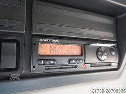 Renault D19 Wide 4x2 E6 / Lamberet 22 EPAL refri