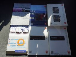 Renault D19 Wide 4x2 E6 / Lamberet 22 EPAL refri