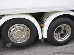 SCANIA R500 / Lecapitaine refrigerator / Carrie