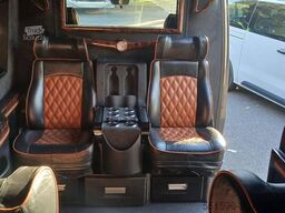 Mercedes-Benz Sprinter 319