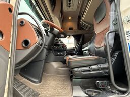 DAF XF480 FT 4x2 SZM Euro 6 ADR