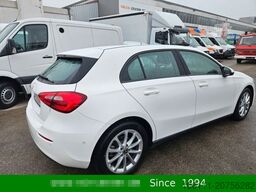 MERCEDES-BENZ A 200 Automatik Navigation Komfort-Fahrwerk