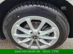 MERCEDES-BENZ A 200 Automatik Navigation Komfort-Fahrwerk