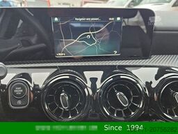 MERCEDES-BENZ A 200 Automatik Navigation Komfort-Fahrwerk