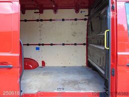 VOLKSWAGEN Crafter 50 2.0 TDI KLIMA