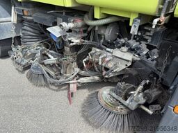 MAN L2007 46.010 4x2 Kehrmaschine / Swiss-Vehicle