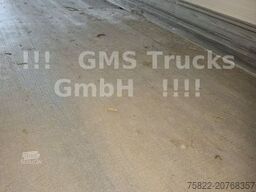 SCHMITZ CARGOBULL Frigo Thermo King / Multi Temp / DS