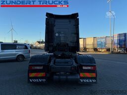 Volvo FH 460 GLOBETROTTER , 2 TANKS