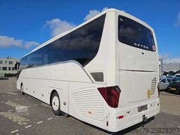 Setra S516