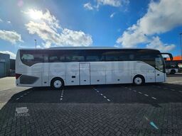 Setra S516
