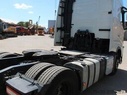 VOLVO FH 460 4x2 BL - GlobeXL - 2 x Tank - Nr.: 124