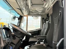 IVECO EUROCARGO 180E32