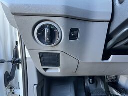Volkswagen Crafter 35 2.0 TDI L3 Fassi Laadkraan M15A Trek...