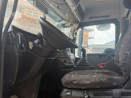 Mercedes-Benz AROCS 3351