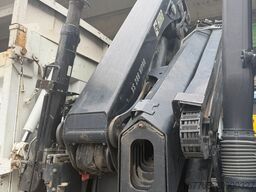 Mercedes-Benz AROCS 3351