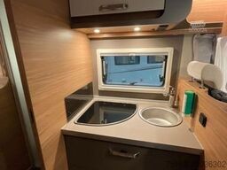 WEINSBERG CaraSuite 700 ME LED Scheinwerfer / Abstandstemp