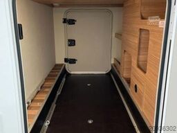 WEINSBERG CaraSuite 700 ME LED Scheinwerfer / Abstandstemp