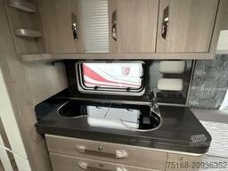 HOBBY Prestige 560 WFU 2000 kg Achse