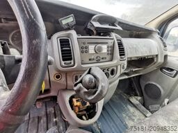 OPEL Vivaro 2.0CDTI/84kw L2H1/  UNFALL!