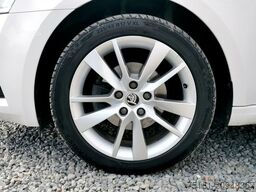 SKODA Octavia 1.6TDI/85KW STYLE PLUS/ KEYLESS/FULL LED