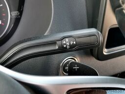 MERCEDES-BENZ Sprinter 319CDI/V6 AT PRITSCHE 4,4M/ LUFT/ LBW