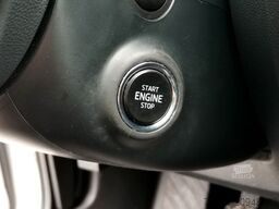 SKODA Octavia 1.6TDI/85KW STYLE / FULL LED