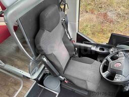 Setra S516