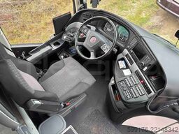 Setra S516