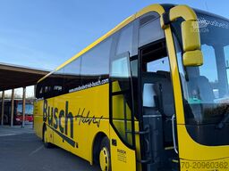 MAN R07 Lions Coach
