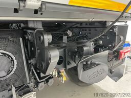 Mercedes-Benz Unimog U427