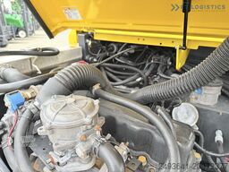 Combilift CB4000 TRIPLEX 5200 FREE-LIFT POSITIONER