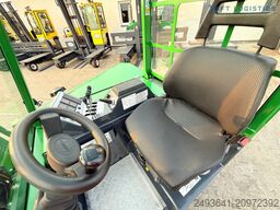 Combilift C4000CB TRIPLEX 5200MM FREE-LIFT TOP 1