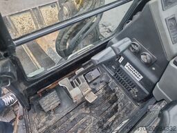 Yanmar VIO 57-6A with 3 excavator buckets