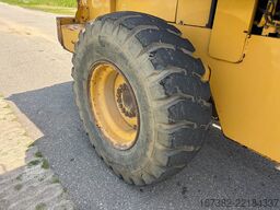 Caterpillar 928F