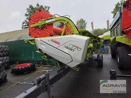 Claas TRION 730