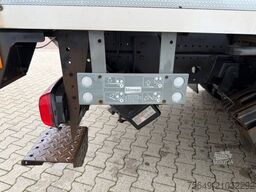 Mercedes-Benz Atego 816 4x2 Atego 816 4x2, Kühlkoffer, Trennwand, ThermoKing, LBW Sörensen