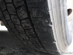 Mercedes Tourismo 17 RHD / Full options/ Lift